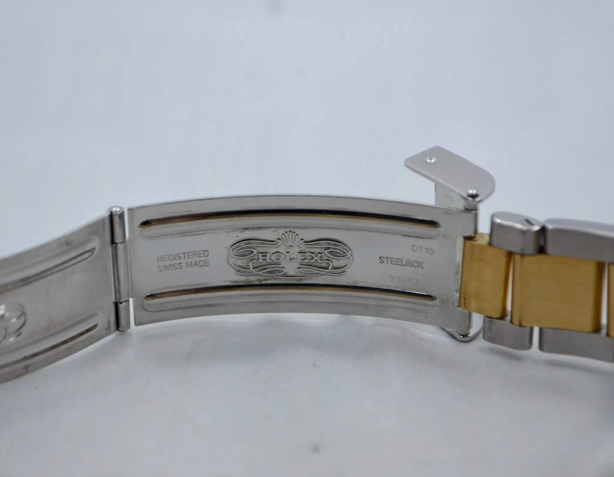 1990 Rolex Submariner 16613 Steel 18K Gold Two Tone Black "E" Serial Wristwatch