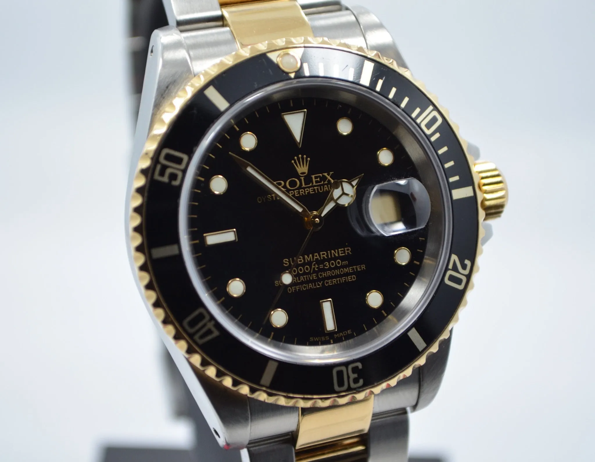 1990 Rolex Submariner 16613 Steel 18K Gold Two Tone Black "E" Serial Wristwatch