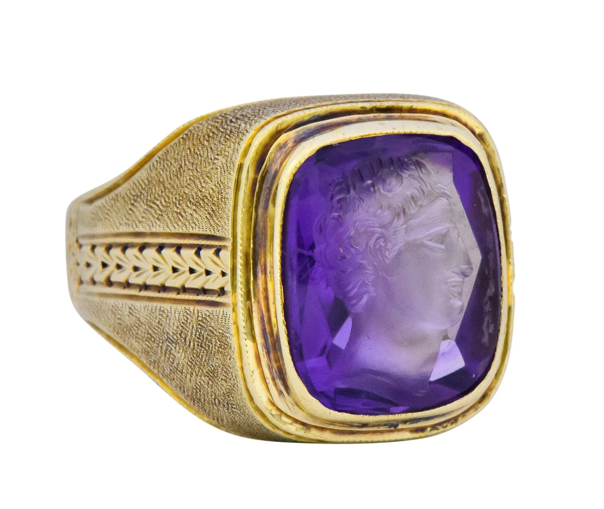 Art Nouveau Amethyst Intaglio 14 Karat Gold Unisex Ring