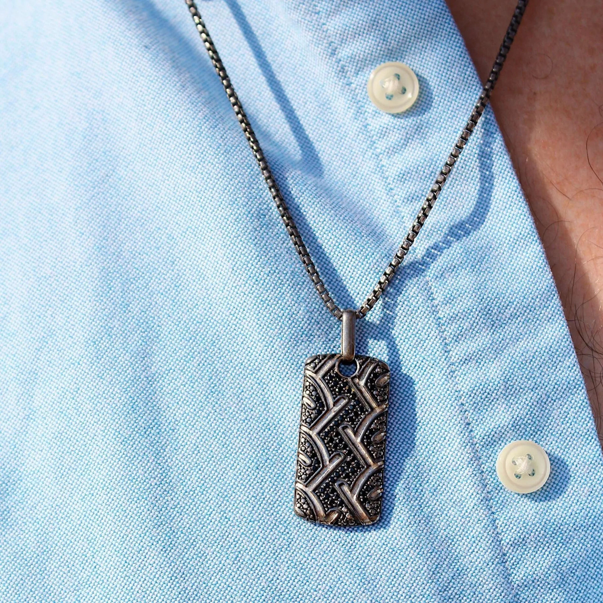 Black Rhodium Tire Tread Tag