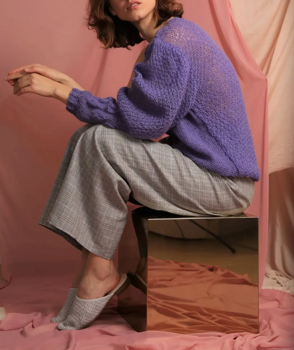IRIS ONE-SHOULDER SWEATER