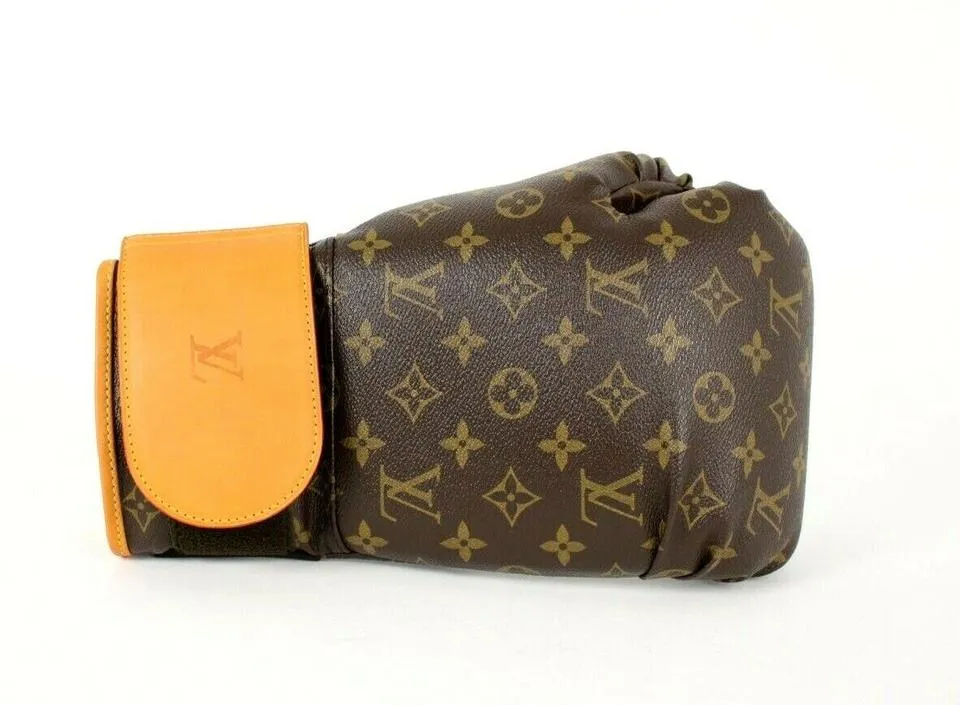 Louis Vuitton Karl Lagerfeld Ultra Rare Limited Monogram Boxing Glove Set 859629