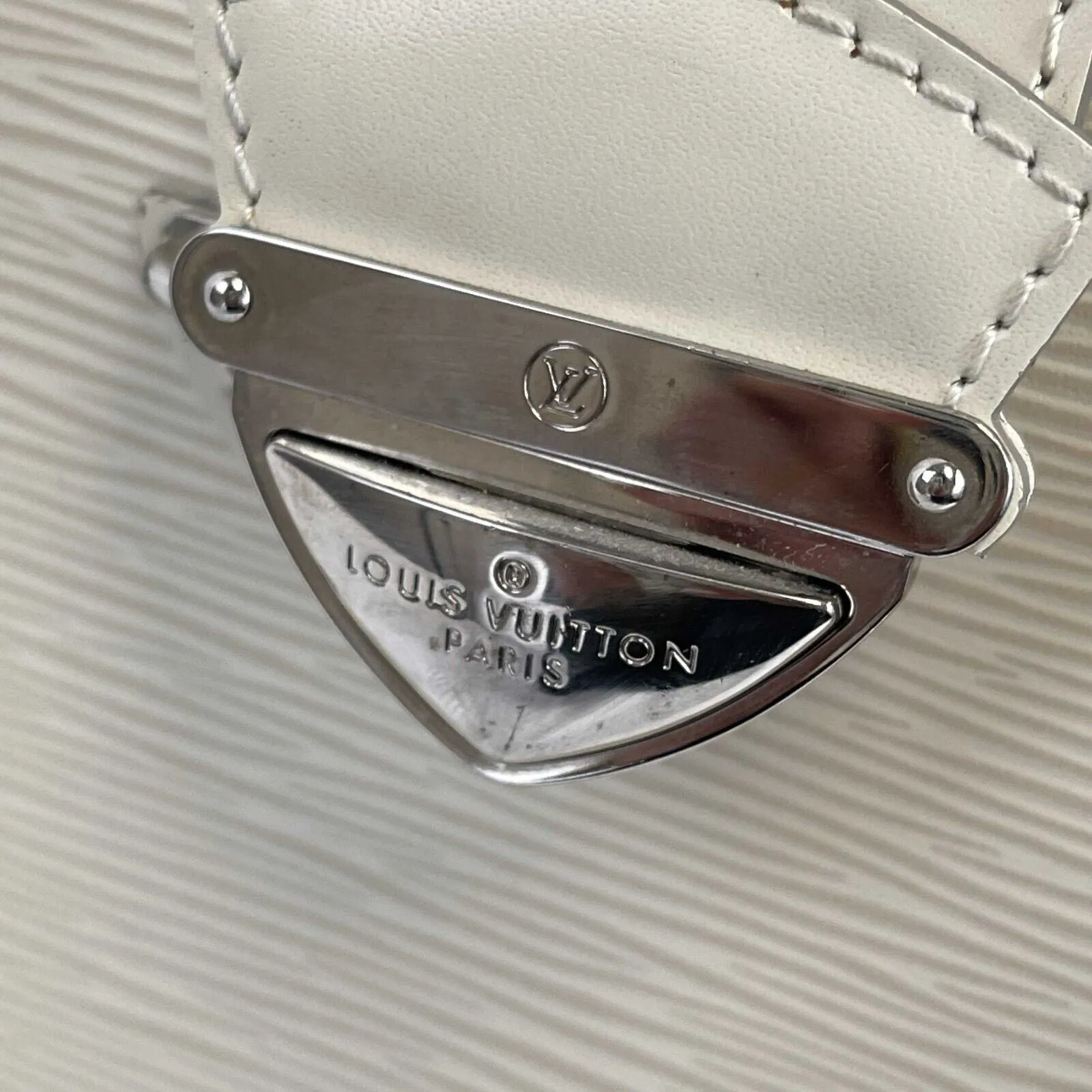Louis Vuitton - LV - Excellent - Pont Neuf Epi Leather - White Top Handle Bag