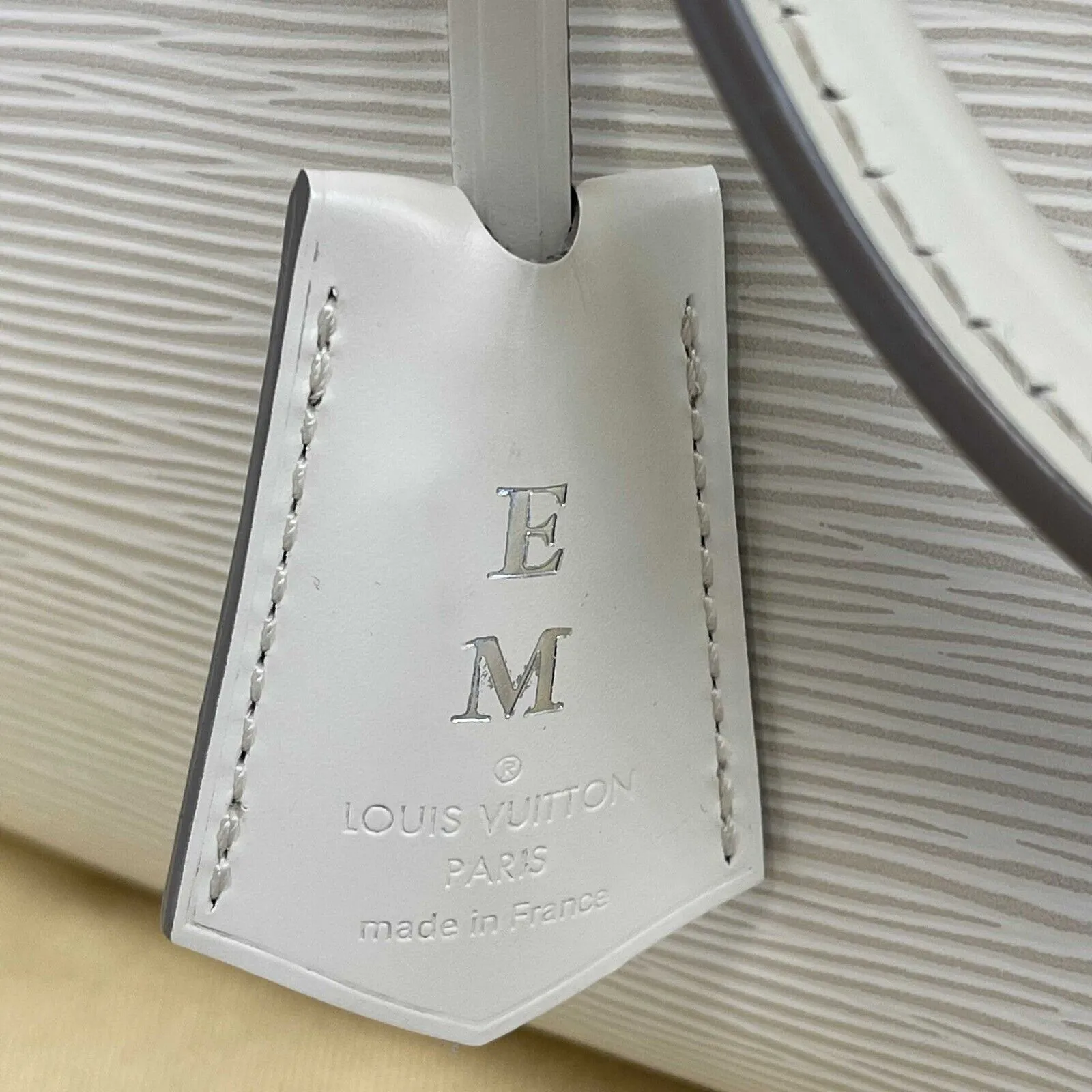 Louis Vuitton - LV - Excellent - Pont Neuf Epi Leather - White Top Handle Bag