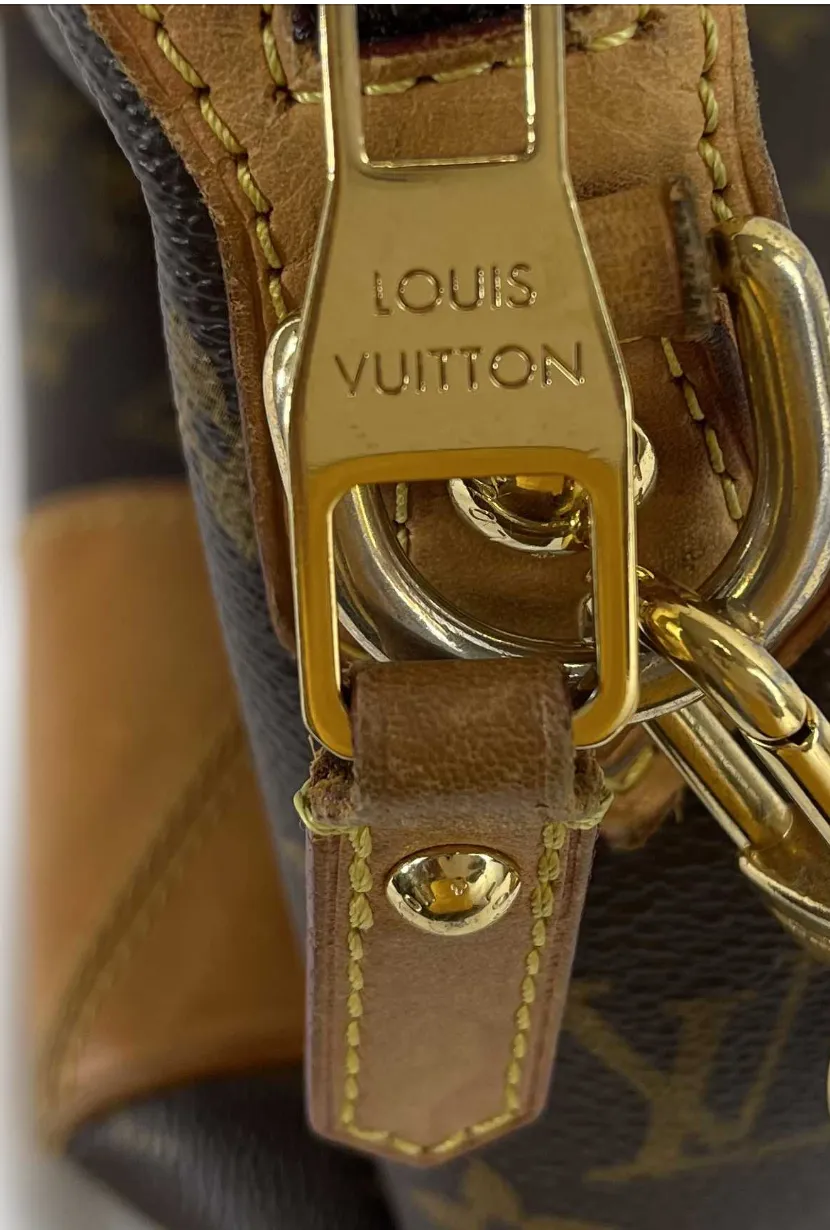 Louis Vuitton - LV - Retiro Handbag Brown Monogram Canvas PM w/ Shoulder Strap