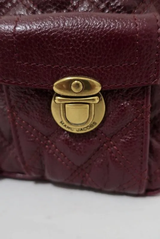 Marc Jacobs Quilted Leather Multipocket Chain Hobo Bordeaux Medium Shoulder Bag