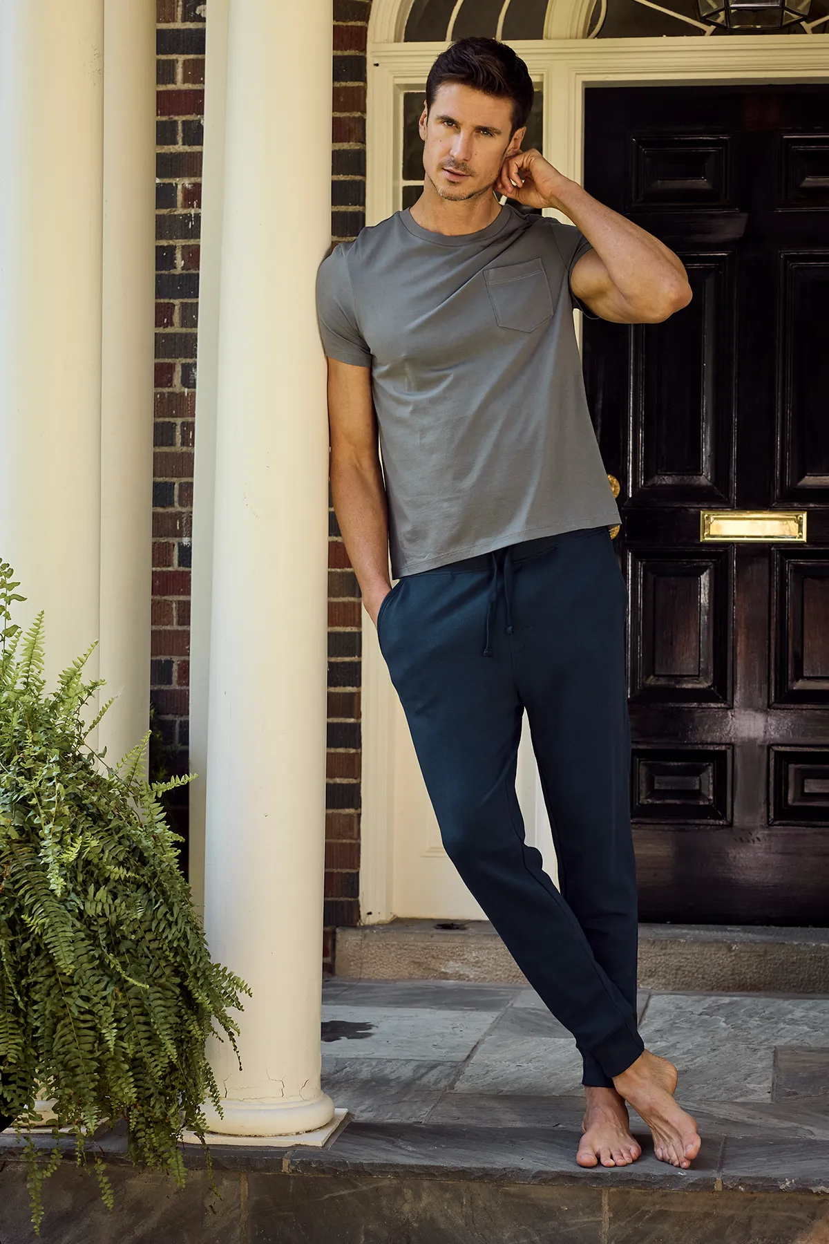 Men's Harbor Tee in Graphite