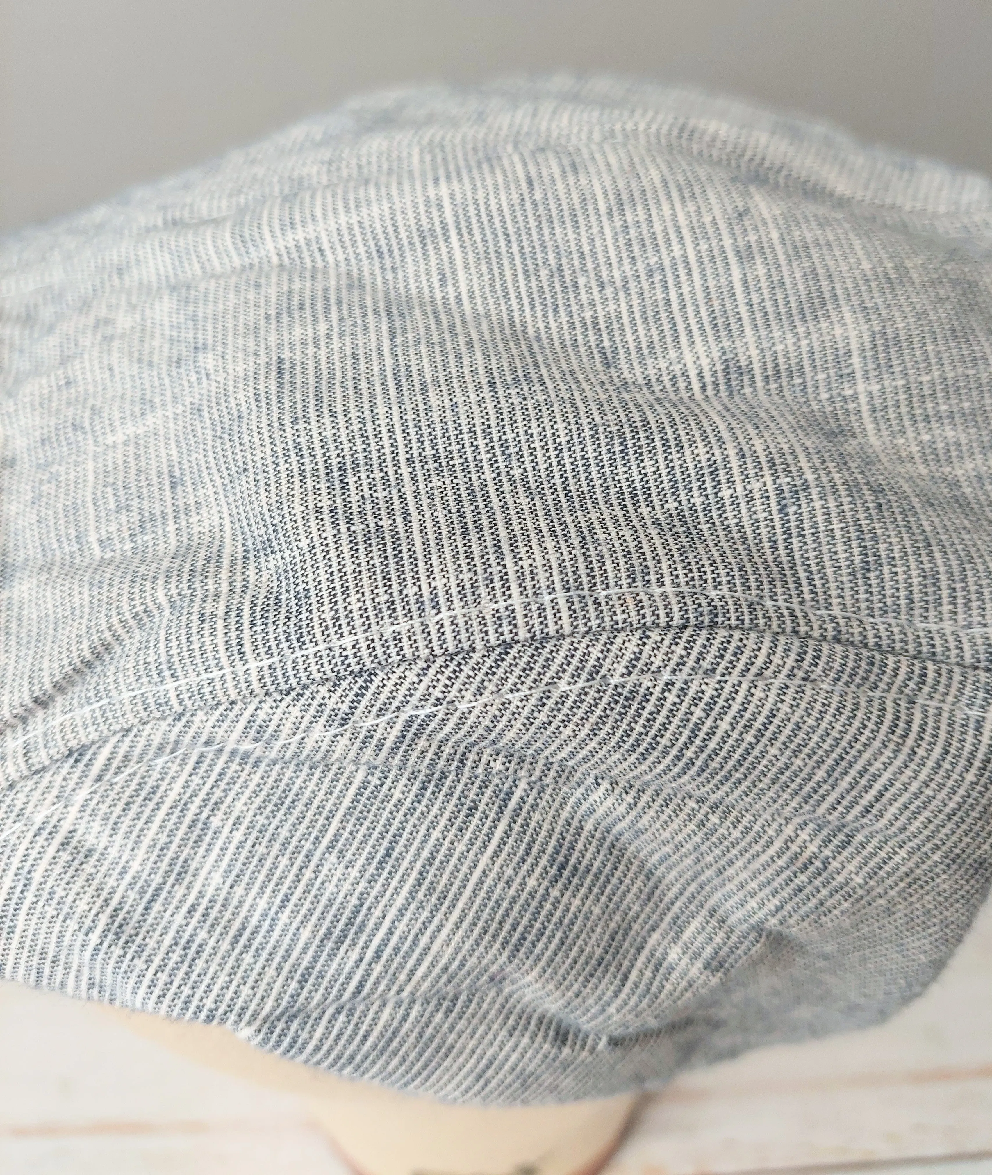 Peaky - Heather Gray