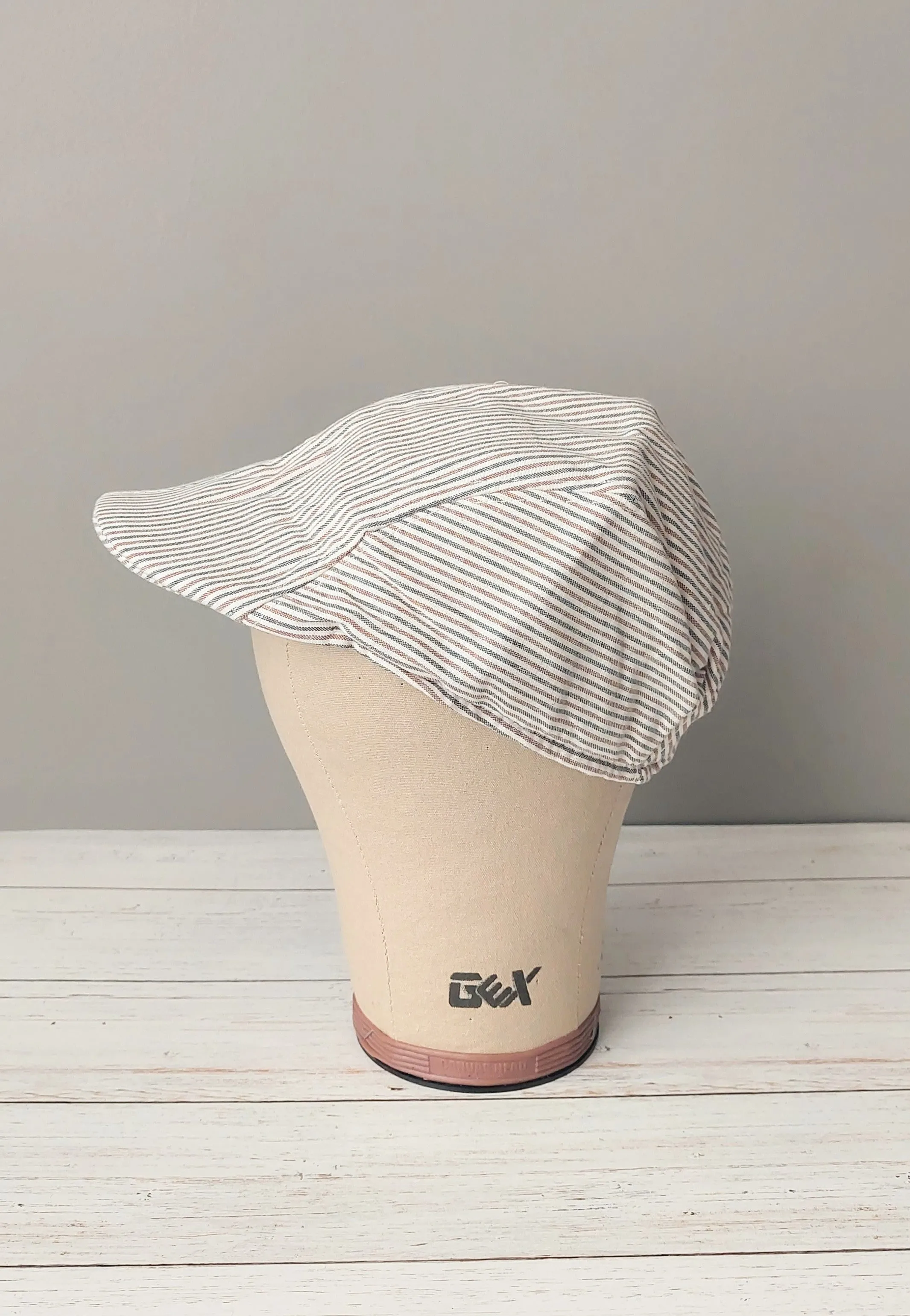 Peaky - Tan & Gray Stripe