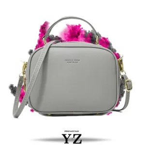 Signature Handbag - Soft Gray