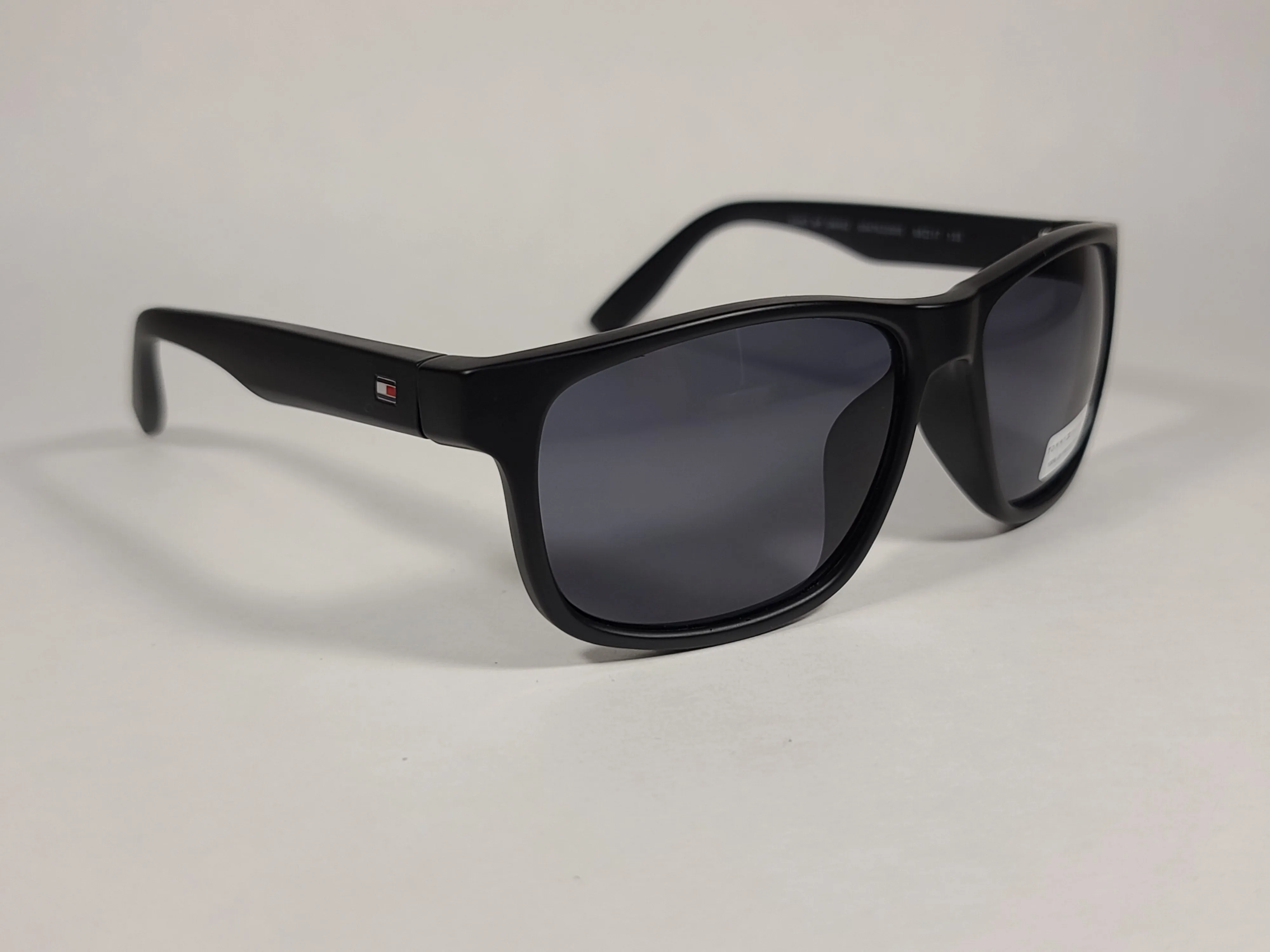 Tommy Hilfiger Saint Rectangular Sunglasses Matte Black Frame Gray Lens SAINT MP OM492