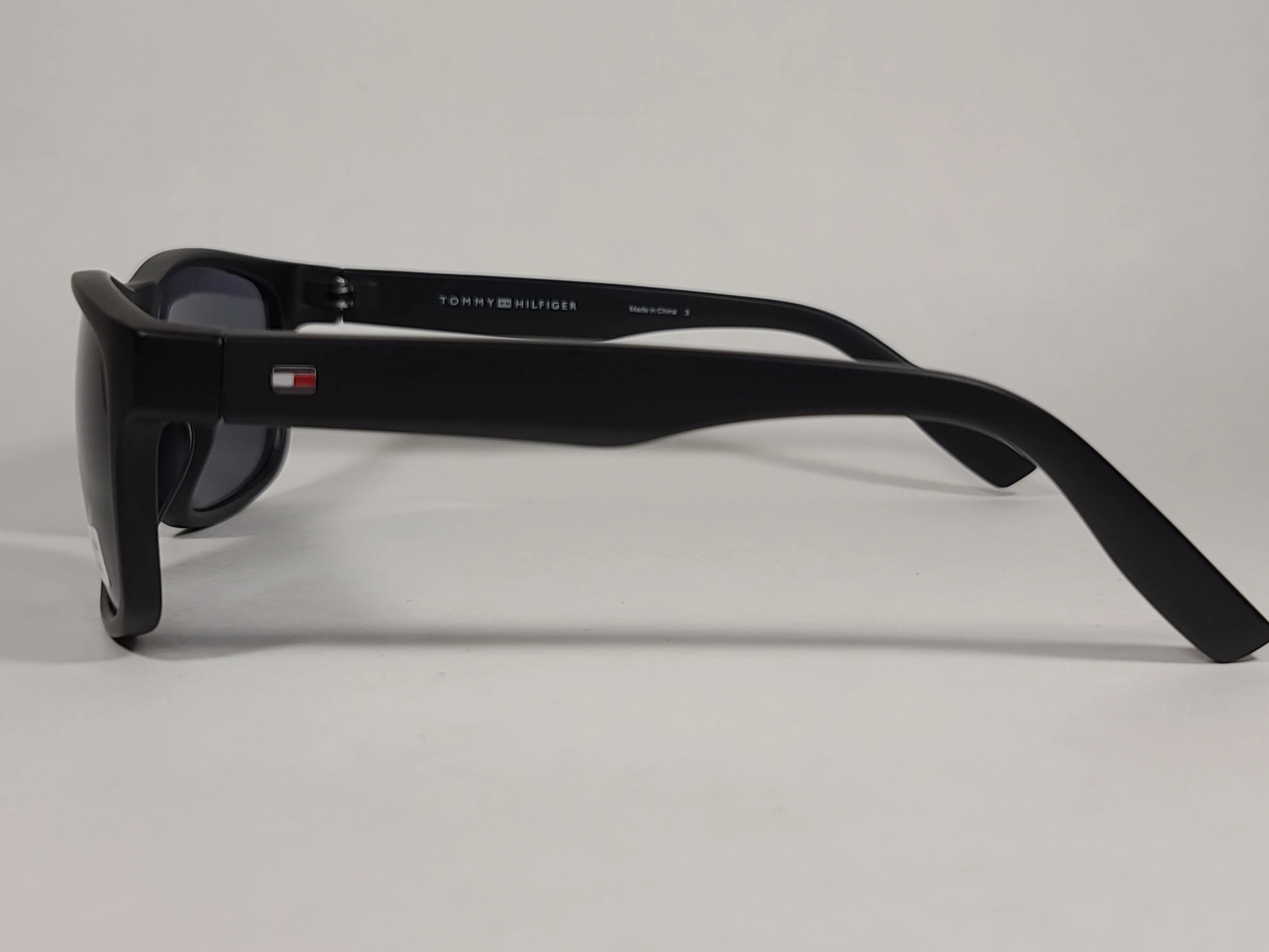 Tommy Hilfiger Saint Rectangular Sunglasses Matte Black Frame Gray Lens SAINT MP OM492
