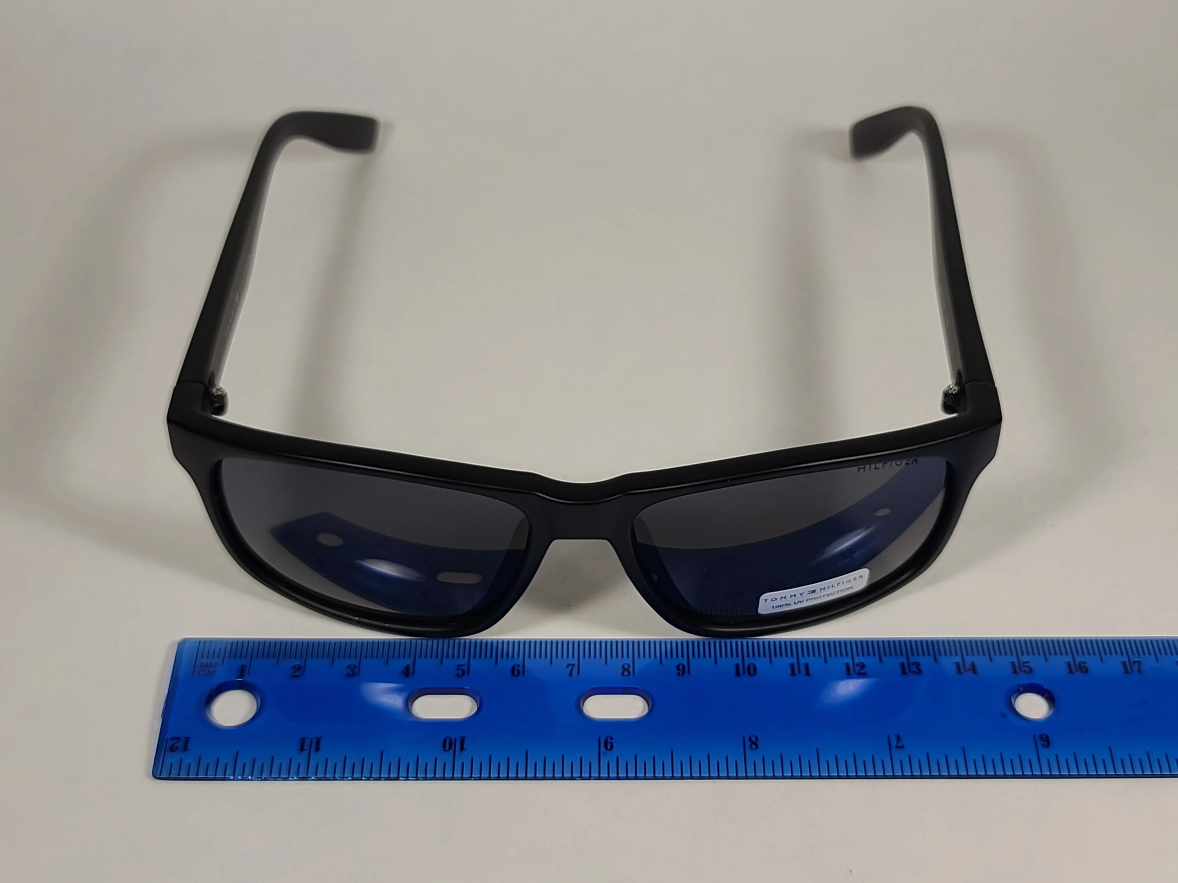 Tommy Hilfiger Saint Rectangular Sunglasses Matte Black Frame Gray Lens SAINT MP OM492