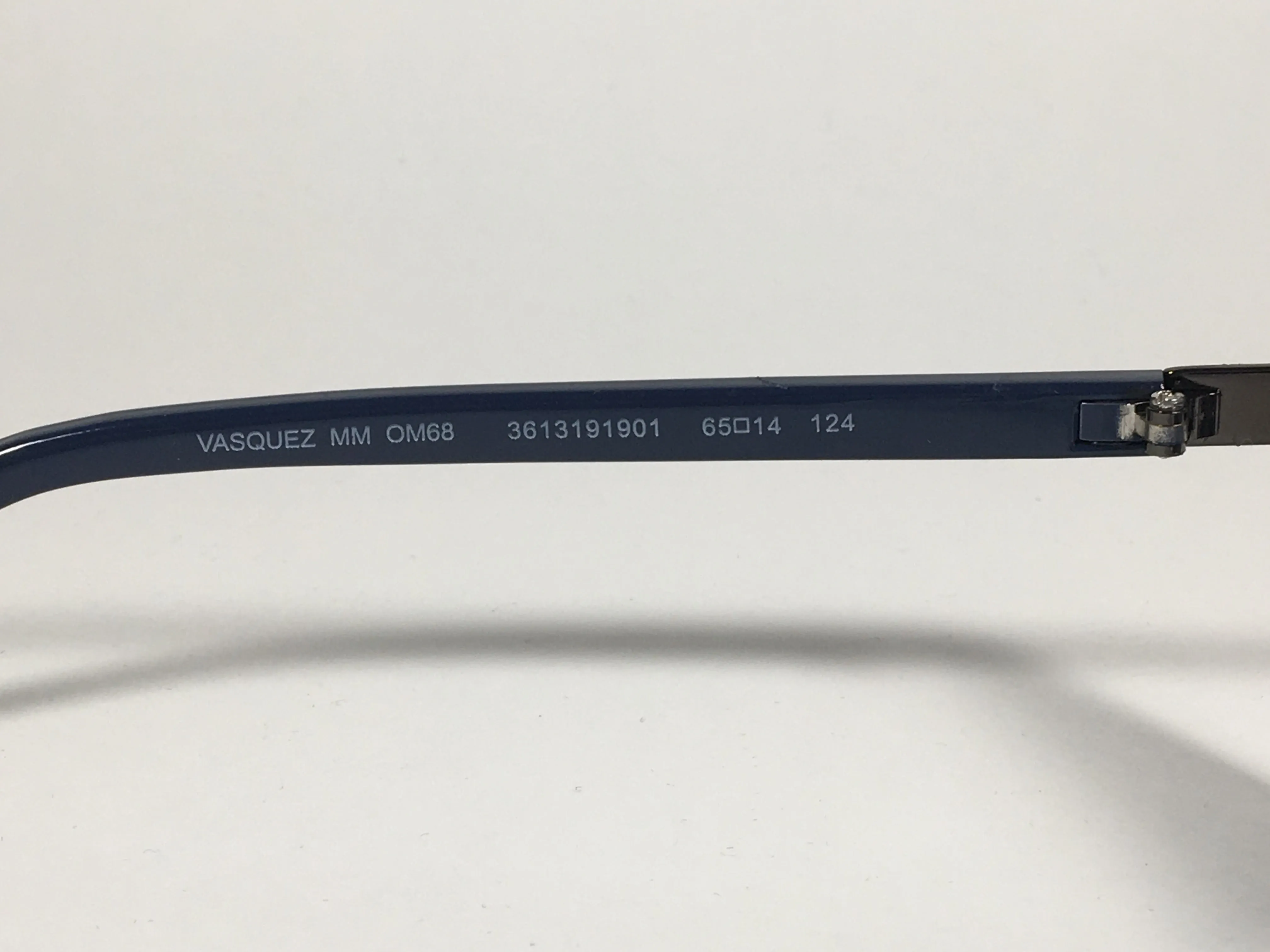 Tommy Hilfiger Vasquez Rectangle Sunglasses Gunmetal Gray Blue Navy Frame Gray Lens VASQUEZ MM OM68